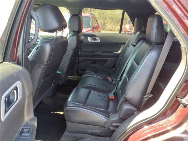 2011 Ford Explorer in Warren, OH 44484 - 2140931 6