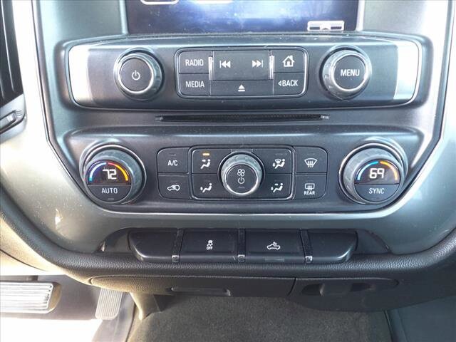 2015 Chevrolet Silverado 1500 in Warren, OH 44484 - 2140933 9