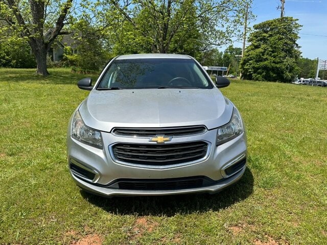 2016 Chevrolet Cruze in Commerce, GA 30529 - 2142530 38