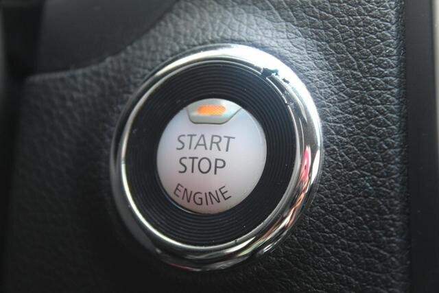 2017 Nissan Altima in Decatur, GA 30032 - 2142815 109