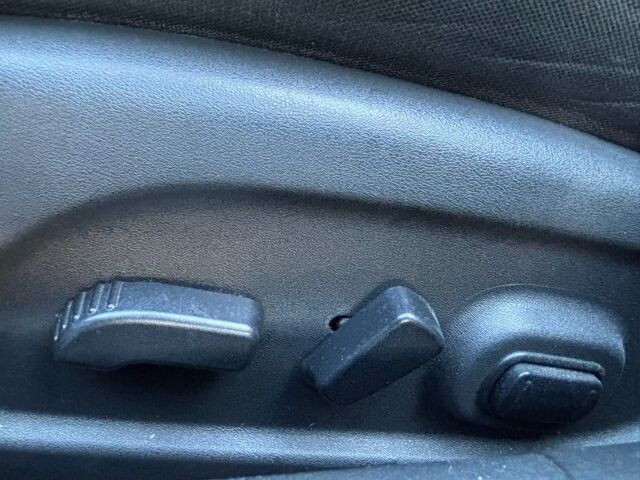 2017 Nissan Altima in Decatur, GA 30032 - 2142815 73