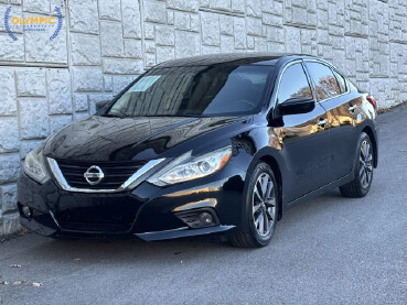 2017 Nissan Altima in Decatur, GA 30032