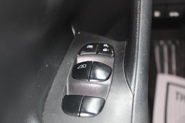 2017 Nissan Altima in Decatur, GA 30032 - 2142815 111