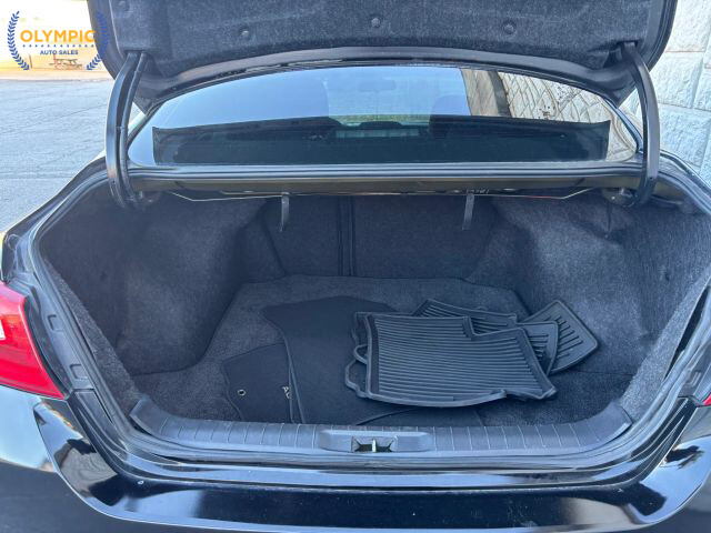 2017 Nissan Altima in Decatur, GA 30032 - 2142815 44