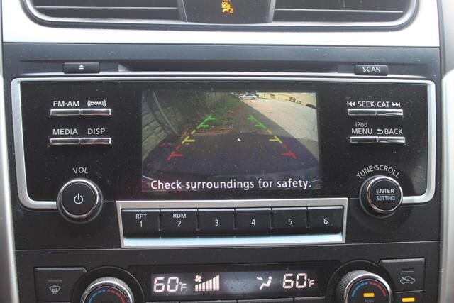 2017 Nissan Altima in Decatur, GA 30032 - 2142815 104