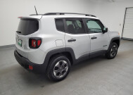 2018 Jeep Renegade in Miamisburg, OH 45342 - 2142955 10