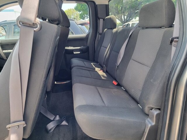 2011 GMC Sierra 2500 in Pompano Beach, FL 33064 - 2143279 17
