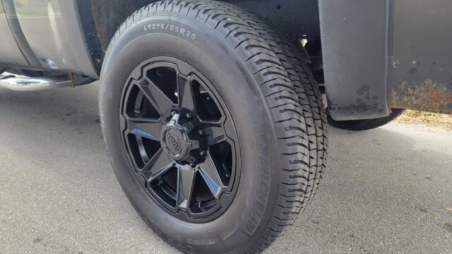 2011 GMC Sierra 2500 in Pompano Beach, FL 33064 - 2143279 25