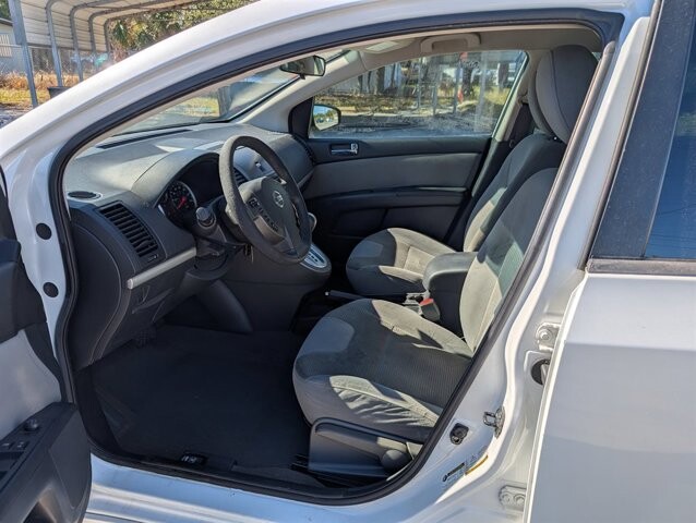 2010 Nissan Sentra in Hudson, FL 34669 - 2144142 28