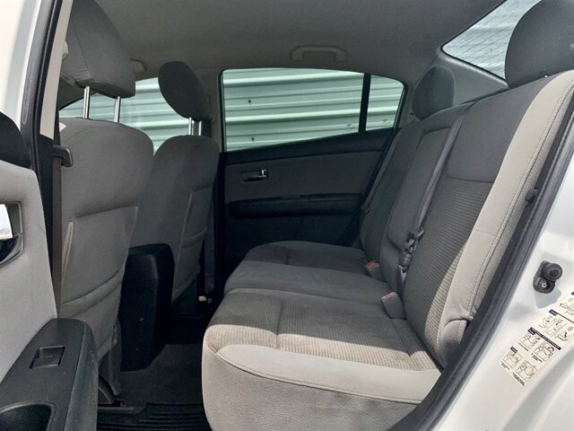 2010 Nissan Sentra in Hudson, FL 34669 - 2144142 44