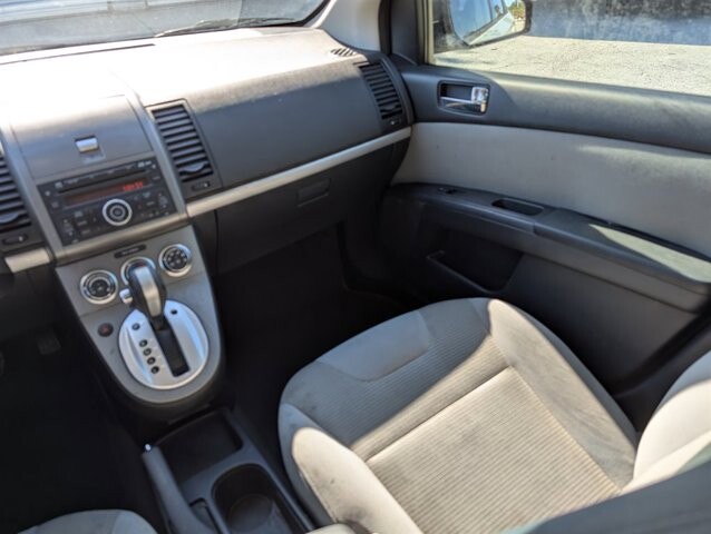 2010 Nissan Sentra in Hudson, FL 34669 - 2144142 31