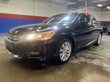 2013 Honda Accord in Woodford, VA 22580