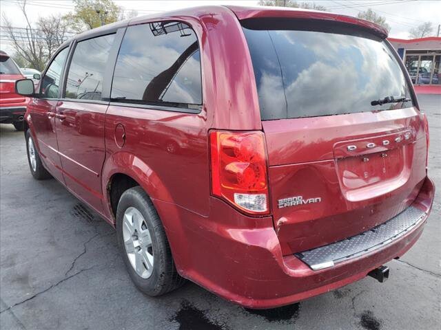 2011 Dodge Grand Caravan in Warren, OH 44484 - 2145415 3