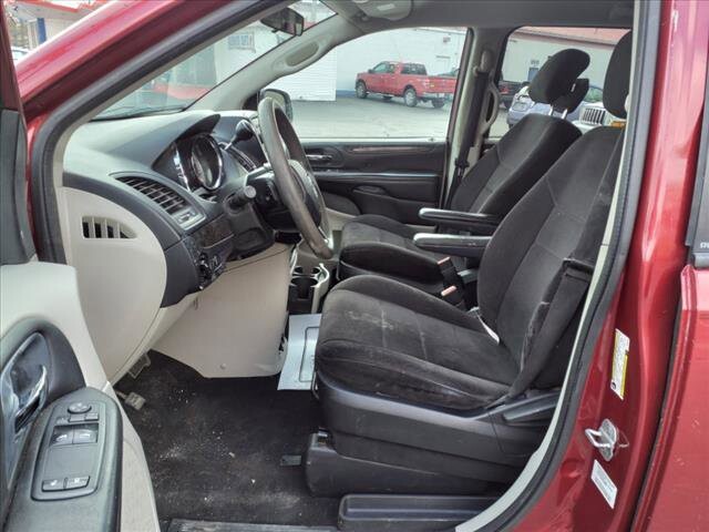 2011 Dodge Grand Caravan in Warren, OH 44484 - 2145415 4