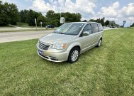 2014 Chrysler Town & Country in Waukesha, WI 53186 - 2145447 34