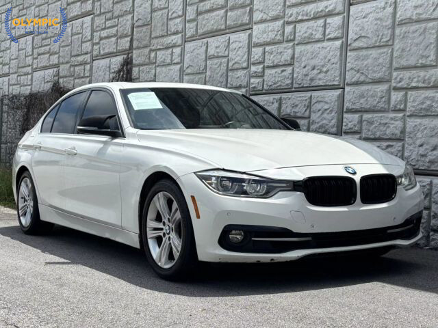 2017 BMW 330i in Decatur, GA 30032 - 2146708 3