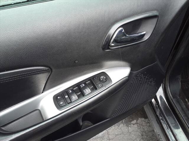 2012 Dodge Journey in Warren, OH 44484 - 2147563 7