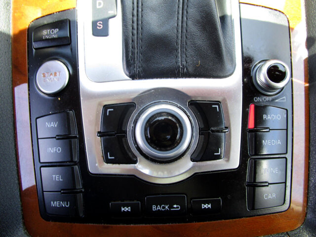 2015 Audi Q7 in Tampa, FL 33604-6914 - 2147567 43