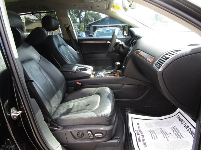2015 Audi Q7 in Tampa, FL 33604-6914 - 2147567 10