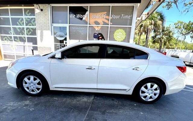 2011 Buick LaCrosse in Longwood, FL 32750 - 2147904 8