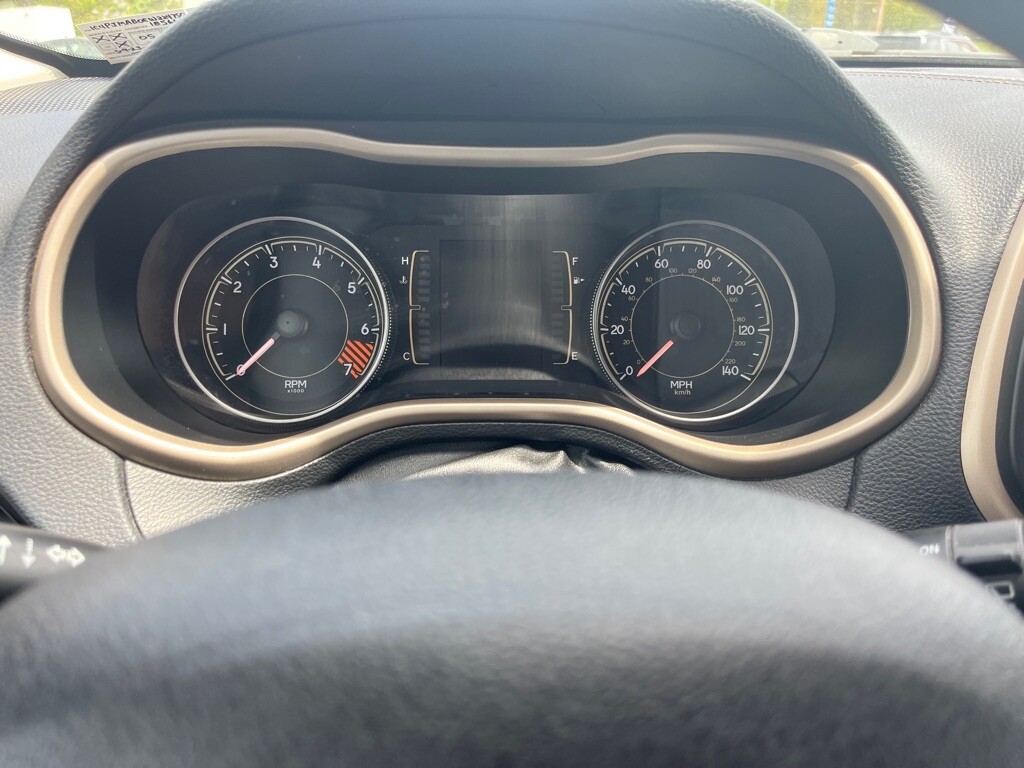 2014 Jeep Cherokee in Fairview, PA 16415 - 2148942 15