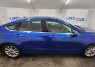 2017 Ford Fusion in Cicero, IL 60804 - 2149410 8