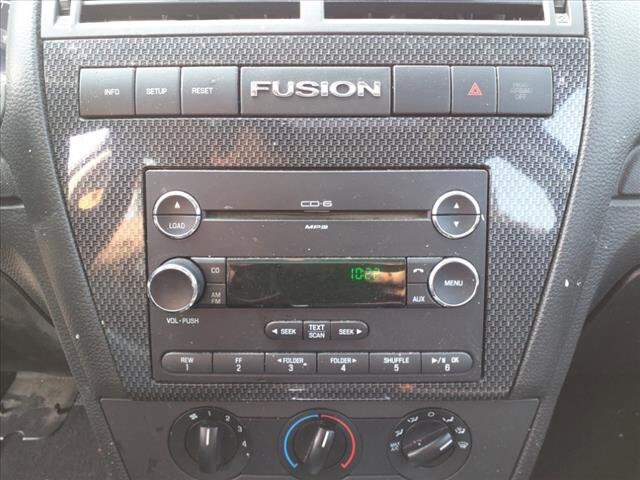 2008 Ford Fusion in Warren, OH 44484 - 2149447 7