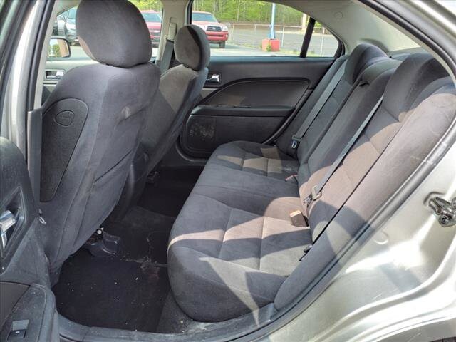 2008 Ford Fusion in Warren, OH 44484 - 2149447 5