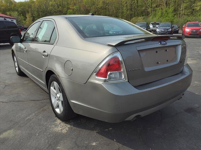2008 Ford Fusion in Warren, OH 44484 - 2149447 3