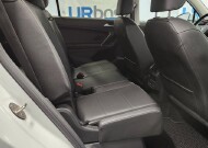 2018 Volkswagen Tiguan in Cicero, IL 60804 - 2150151 15