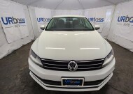 2017 Volkswagen Jetta in Cicero, IL 60804 - 2150152 1