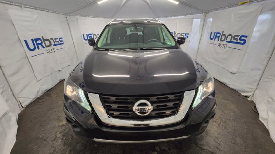 2018 Nissan Pathfinder in Cicero, IL 60804 - 2150154