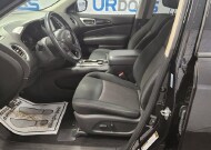 2018 Nissan Pathfinder in Cicero, IL 60804 - 2150154 12