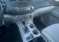 2012 Toyota Highlander in Blauvelt, NY 10913-1169 - 2150808 64