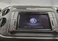 2016 Volkswagen Tiguan in Cicero, IL 60804 - 2151016 24