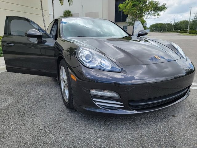 2011 Porsche Panamera in Pompano Beach, FL 33064 - 2151034 7