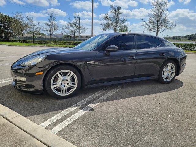 2011 Porsche Panamera in Pompano Beach, FL 33064 - 2151034 2