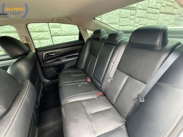 2017 Nissan Altima in Decatur, GA 30032 - 2151050 39