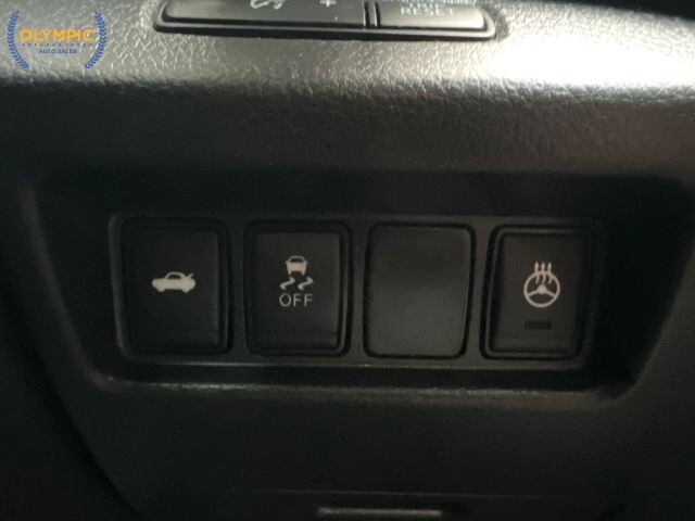 2017 Nissan Altima in Decatur, GA 30032 - 2151050 27