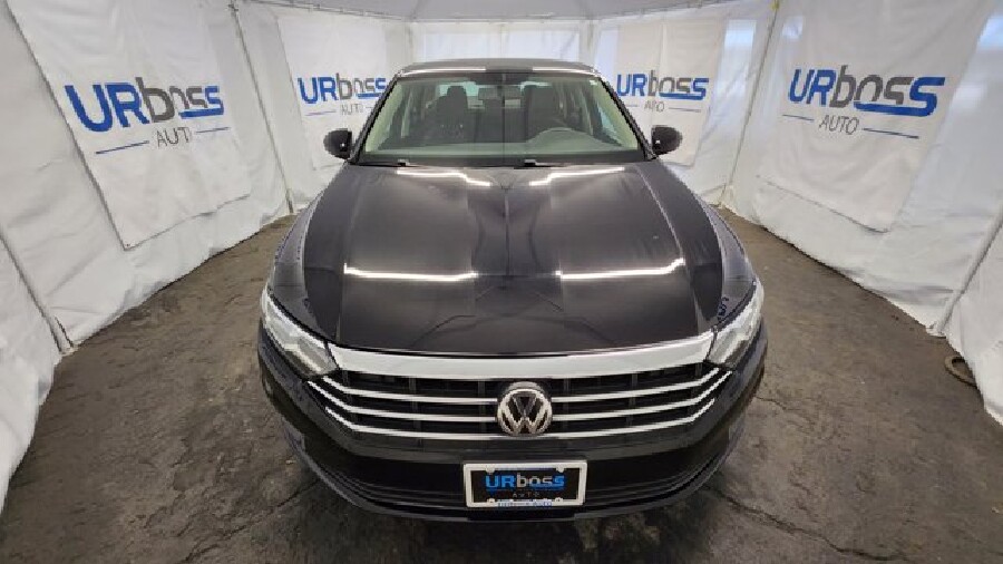 2019 Volkswagen Jetta in Cicero, IL 60804 - 2151397