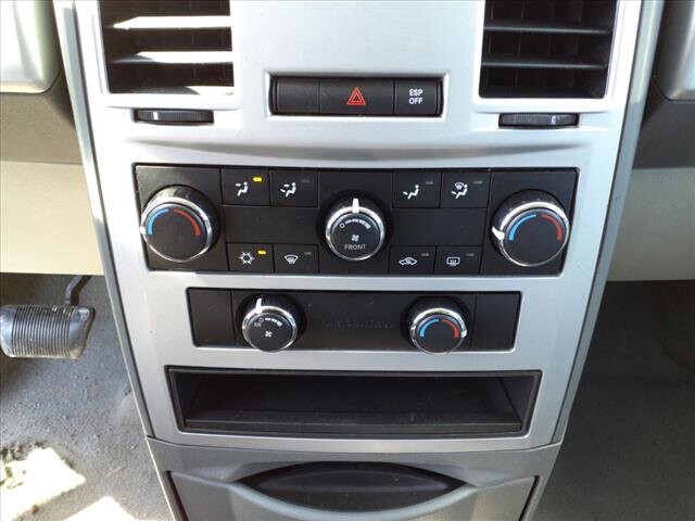 2010 Chrysler Town & Country in Warren, OH 44484 - 2151423 9