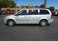2010 Chrysler Town & Country in Warren, OH 44484 - 2151423 2