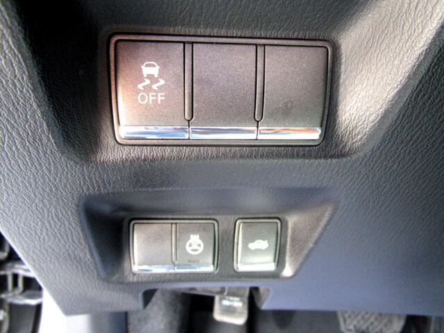 2012 INFINITI M37 in Tampa, FL 33604-6914 - 2151431 18