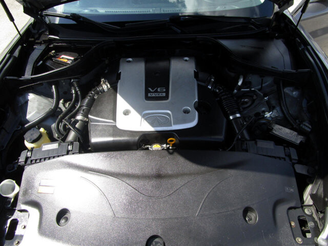 2012 INFINITI M37 in Tampa, FL 33604-6914 - 2151431 25