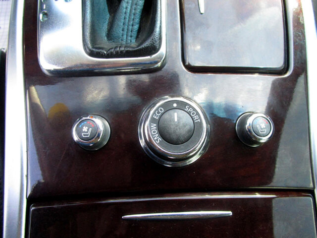 2012 INFINITI M37 in Tampa, FL 33604-6914 - 2151431 6