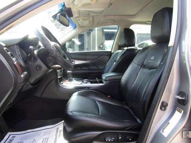 2012 INFINITI M37 in Tampa, FL 33604-6914 - 2151431 10