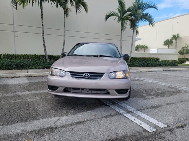 2002 Toyota Corolla in Pompano Beach, FL 33064 - 2151835 3