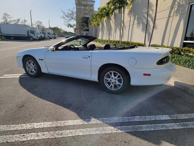 2002 Chevrolet Camaro in Pompano Beach, FL 33064 - 2154048 7