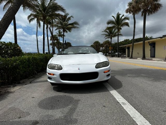 2002 Chevrolet Camaro in Pompano Beach, FL 33064 - 2154048 10