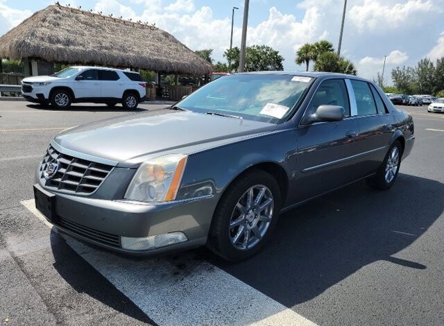 2007 Cadillac DTS in Pompano Beach, FL 33064 - 2156066